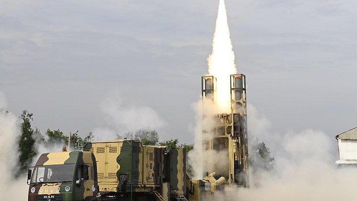 DRDO : ಲಾಂಗ್ ರೇಂಜ್ ಲ್ಯಾಂಡ್ ಅಟ್ಯಾಕ್ ‘ಕ್ರೂಸ್ ಕ್ಷಿಪಣಿ’ಯ ಮೊದಲ ಹಾರಾಟ ಪರೀಕ್ಷೆ ಯಶಸ್ವಿ