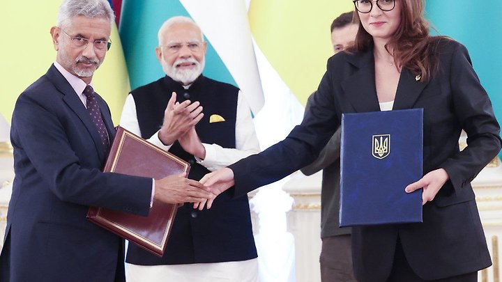 ಭಾರತ-ಉಕ್ರೇನ್ ನಡುವೆ 'ನಾಲ್ಕು ಒಪ್ಪಂದ'ಗಳಿಗೆ ಸಹಿ