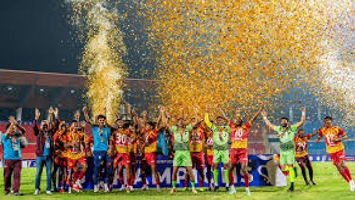 ಸಂತೋಷ್ ಟ್ರೋಫಿ 2024-25: ಪಶ್ಚಿಮ ಬಂಗಾಳ ದಾಖಲೆಯ 33 ನೇ ಪ್ರಶಸ್ತಿಯನ್ನು ಮುಡಿಗೇರಿಸಿಕೊಂಡಿತು