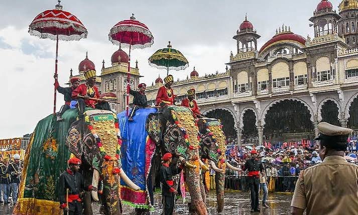 ಮೈಸೂರು ದಸರಾ 2026: ಜಾಗತಿಕ ಮಟ್ಟದಲ್ಲಿ 'ನಾಡಹಬ್ಬ' ಪ್ರಚಾರಕ್ಕೆ ಸರ್ಕಾರದ ವಿನೂತನ ಹೆಜ್ಜೆ!
