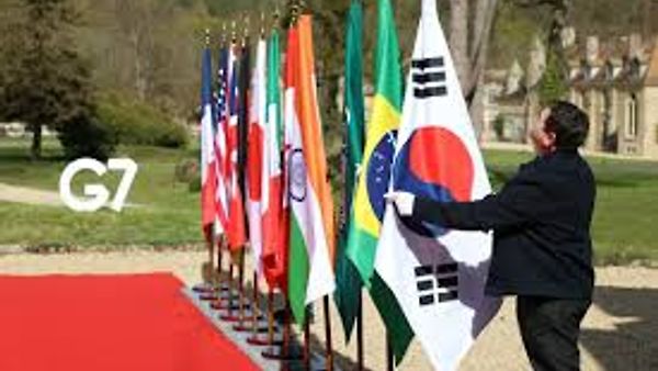 G7 ಶೃಂಗಸಭೆ 2026: ಫ್ರಾನ್ಸ್‌ನಲ್ಲಿ ಪ್ರಧಾನಿ ಮೋದಿ ಭಾಗಿ - ಜಾಗತಿಕ ಆರ್ಥಿಕತೆ ಮತ್ತು ಭದ್ರತೆಯತ್ತ ಚಿತ್ತ