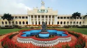 ಪ್ರಖ್ಯಾತ ಮೈಸೂರು ವಿಶ್ವವಿದ್ಯಾಲಯದಲ್ಲಿ ಡಾಟಾ ಎಂಟ್ರಿ ಆಪರೇಟರ್ ಹುದ್ದೆಗೆ ನೇಮಕಾತಿ ಮಾಡಲು ಅರ್ಜಿ ಆಹ್ವಾನಿಸಲಾಗಿದೆ