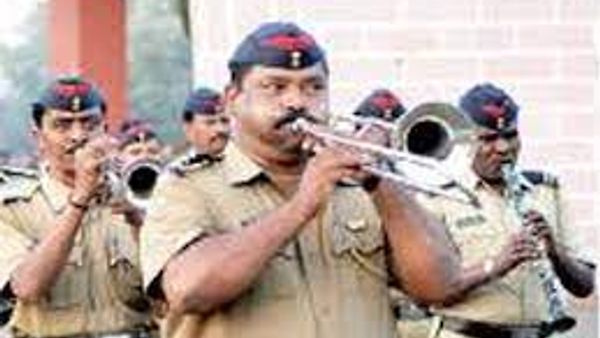 ಕರ್ನಾಟಕ ರಾಜ್ಯ ಪೊಲೀಸ್ ಇಲಾಖೆಯಿಂದ ವಾದ್ಯಗಾರರ ಹುದ್ದೆಗಳ ನೇಮಕಾತಿಗಾಗಿ ಅರ್ಜಿ ಆಹ್ವಾನ | ಕೂಡಲೇ ಅರ್ಜಿ ಸಲ್ಲಿಸಿ