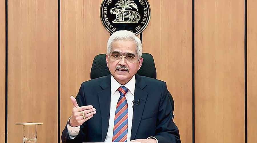 ಭಾರತೀಯ ರಿಸರ್ವ್ ಬ್ಯಾಂಕ್ (RBI) ಗವರ್ನರ್ ಶಕ್ತಿಕಾಂತ ದಾಸ್ ಅವರಿಗೆ 'ವರ್ಷದ ಗವರ್ನರ್' ಪ್ರಶಸ್ತಿ
