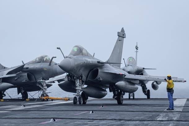 ಭಾರತೀಯ ನೌಕಾಪಡೆಯಿಂದ 'ರಫೇಲ್-ಎಂ' (Rafale-M) ಯುದ್ಧವಿಮಾನಗಳ ಮಹತ್ವದ ಪರೀಕ್ಷೆ