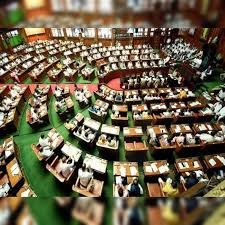 ಕರ್ನಾಟಕ ವಿಧಾನಮಂಡಲದಲ್ಲಿ ಮಹತ್ವದ ವಿಧೇಯಕಗಳ ಅಂಗೀಕಾರ: ಜ್ಞಾನ ಭಂಡಾರ ಸಂರಕ್ಷಣೆ ಮತ್ತು 'ಇವ ನಮ್ಮವ' ಕ್ರಾಂತಿ