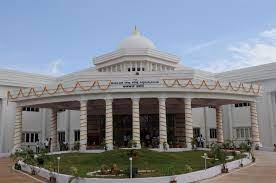 ಕರ್ನಾಟಕ ರಾಜ್ಯ ಮುಕ್ತ ವಿಶ್ವವಿದ್ಯಾನಿಲಯದಲ್ಲಿ ಖಾಲಿ ಇರುವ FDA ಮತ್ತು SDA ಸೇರಿದಂತೆ ವಿವಿಧ ಹುದ್ದೆಗಳ ನೇಮಕಾತಿಗಾಗಿ ಅಧಿಸೂಚನೆ ಪ್ರಕಟ