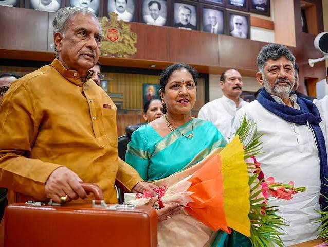 ಕರ್ನಾಟಕ ವಿಧಾನ ಪರಿಷತ್ ಸಭಾಪತಿ ಬಸವರಾಜ ಹೊರಟ್ಟಿ ರಾಜೀನಾಮೆ