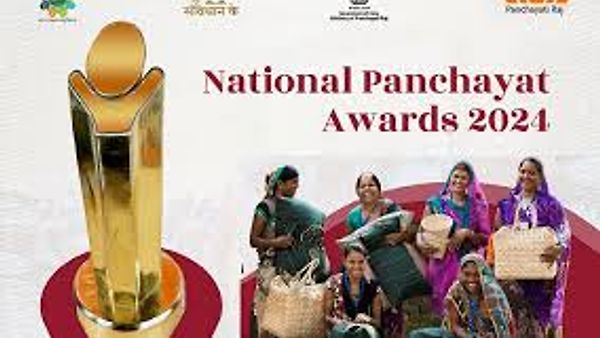 ವಿಜ್ಞಾನ ಭವನದಲ್ಲಿ ಅಧ್ಯಕ್ಷೆ ದ್ರೌಪದಿ ಮುರ್ಮು ಅವರು 2024 ರ ರಾಷ್ಟ್ರೀಯ ಪಂಚಾಯತ್ ಪ್ರಶಸ್ತಿ ಪ್ರಧಾನ