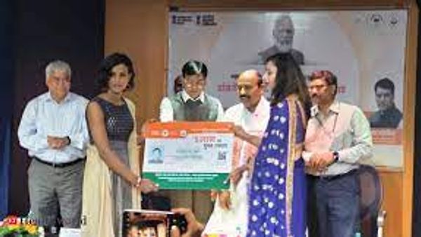 ಆಯುಷ್ಮಾನ್ ಭಾರತ್-ಪ್ರಧಾನ ಮಂತ್ರಿ ಜನ ಆರೋಗ್ಯ ಯೋಜನೆ (AB-PMJAY) ಅಡಿಯಲ್ಲಿ ಟ್ರಾನ್ಸ್ಜೆಂಡರ್ ವ್ಯಕ್ತಿಗಳಿಗೆ ಆರೋಗ್ಯ ಸೇವೆಗಳು