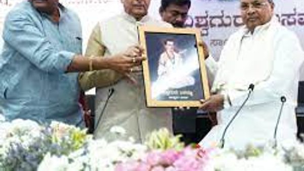 ಎಲ್ಲ ಸರ್ಕಾರಿ ಕಚೇರಿಯಲ್ಲಿ ಬಸವಣ್ಣನ ಭಾವಚಿತ್ರ