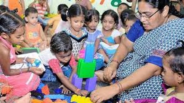 ರಾಜ್ಯದ ಅಂಗನವಾಡಿ ಕಾರ್ಯಕರ್ತೆ ಮತ್ತು ಸಹಾಯಕಿಯರ ಹುದ್ದೆಗಳ ನೇಮಕಾತಿಯ ಅರ್ಜಿ ಸಲ್ಲಿಕೆ ದಿನಾಂಕ ವಿಸ್ತರಣೆ