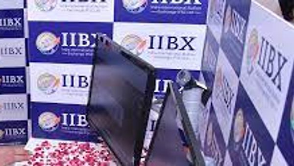 ಇಂಡಿಯಾ ಇಂಟರ್ನ್ಯಾಷನಲ್ ಬುಲಿಯನ್ ಎಕ್ಸ್ಚೇಂಜ್ (IIBX) ಎಂದರೇನು ?