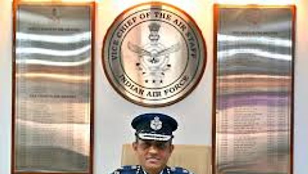 ಭಾರತೀಯ ವಾಯುಪಡೆಯ ನೂತನ ಉಪ ಮುಖ್ಯಸ್ಥರಾಗಿ ಏರ್ ಮಾರ್ಷಲ್ ನಾಗೇಶ್ ಕಪೂರ್ ಅಧಿಕಾರ ಸ್ವೀಕಾರ!