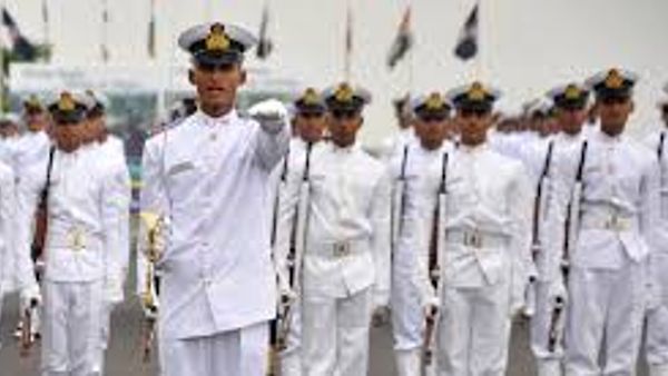 Indian Navy has released a notification for 10+2 (B.Tech) Cadet Entry Scheme Posts for Unmarried Male candidates