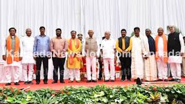 ರಾಜ್ಯದ ಸಂಪುಟ ಸಭೆಯಲ್ಲಿ 10 ಅರ್ಹ ಶಾಸಕರು ಪ್ರಮಾಣ ವಚನ ಸ್ವೀಕಾರ