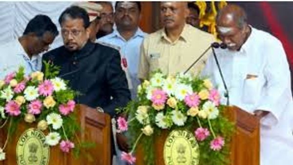 ಎನ್. ರಂಗಸ್ವಾಮಿ ದಾಖಲೆಯ 5ನೇ ಬಾರಿಗೆ ಪುದುಚೇರಿ ಮುಖ್ಯಮಂತ್ರಿಯಾಗಿ ಪ್ರಮಾಣವಚನ ಸ್ವೀಕಾರ