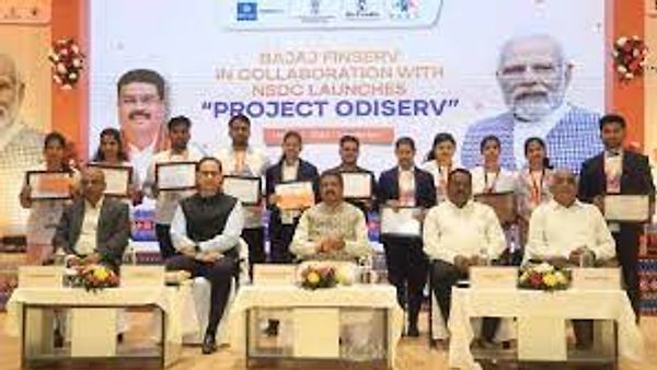 ಧರ್ಮೇಂದ್ರ ಪ್ರಧಾನ್ ಒಡಿಶಾದ ಪದವೀಧರರಿಗಾಗಿ ಪ್ರಾಜೆಕ್ಟ್ ODISERV ಪ್ರಾರಂಭ