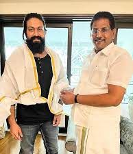 'ರಾಮ್ ರಾಜ್'ನ ಬ್ರ್ಯಾಂಡ್ ಅಂಬಾಸಿಡರ್ ಆದ ರಾಕಿಂಗ್ ಸ್ಟಾರ್ ಯಶ್