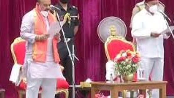 ಕರ್ನಾಟಕ ರಾಜ್ಯದ ನೂತನ ಸಿಎಂ ಆಗಿ ಬೊಮ್ಮಾಯಿ ಪ್ರಮಾಣವಚನ ಸ್ವೀಕಾರ