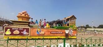 ವಿಶ್ವವಿಖ್ಯಾತ ದಸರಾ ಮಹೋತ್ಸವ 2023 : ಧಾರವಾಡ ಜಿಲ್ಲೆ ಸ್ತಬ್ಧಚಿತ್ರಕ್ಕೆ ಪ್ರಥಮ ಸ್ಥಾನ