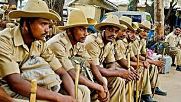 ಕರ್ನಾಟಕ ರಾಜ್ಯ ಸಿವಿಲ್ ಪೊಲೀಸ್ ಕಾನ್ಸ್ಟೇಬಲ್ ನಾಗರಿಕ ಹುದ್ದೆಗಳ ಪರೀಕ್ಷೆಯ ಮರು ದಿನಾಂಕ ಪ್ರಕಟ...!