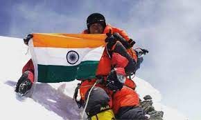 8,000 ಮೀಟರ್ ಎತ್ತರದ 5 ಪರ್ವತಾರೋಹಣ ಶಿಖರಗಳನ್ನೇರಿದ ಭಾರತೀಯ ಮಹಿಳೆ "ಪ್ರಿಯಾಂಕಾ ಮೋಹಿತೆ"