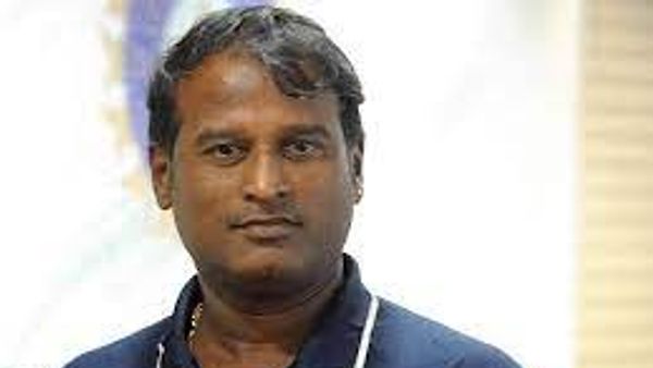 ರಮೇಶ್ ಪೊವಾರ್, ಭಾರತ ಮಹಿಳಾ ಕ್ರಿಕೆಟ್ ತಂಡದ ಕೋಚ್ ಆಗಿ ನೇಮಕ