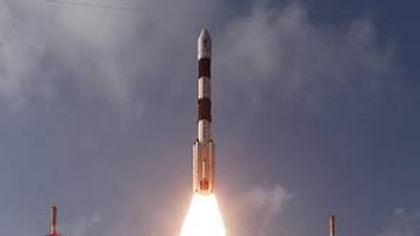 ಬಾಹ್ಯಕಾಶ ಕ್ಷೇತ್ರದಲ್ಲಿ ಭಾರತದ ಹೊಸ ಕ್ರಾಂತಿ: PSLVC-50 ಯಶಸ್ವಿ ಉಡಾವಣೆ