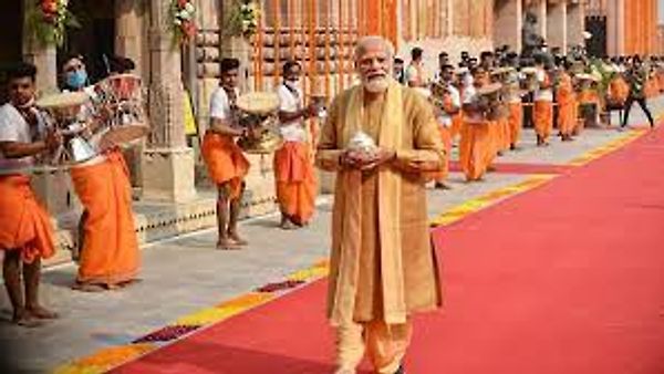 ಕಾಶಿ ವಿಶ್ವನಾಥ ದೇಗುಲ ಕಾರಿಡಾರ್ ಯೋಜನೆ ಉದ್ಘಾಟಿಸಿದ ಪ್ರಧಾನಿ ನರೇಂದ್ರ ಮೋದಿ