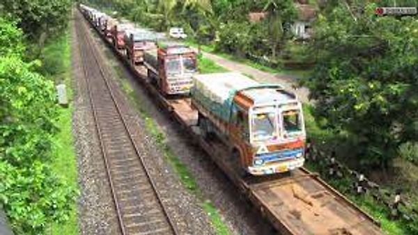 ರೈಲ್ವೆ ಕ್ರಯೋಜೆನಿಕ್ ಟ್ಯಾಂಕರ್'ಗಳ ಮೂಲಕ ಆಮ್ಲಜನಕ ಪೂರೈಕೆ