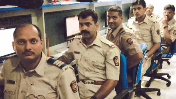 ಪೊಲೀಸ್ ಸಬ್-ಇನ್ಸ್‍ಪೆಕ್ಟರ್ (ನಿಸ್ತಂತು/wireless) (ಪುರುಷ & ಮಹಿಳಾ) ಹುದ್ದೆಗೆ ಅರ್ಜಿ ಅಹ್ವಾನ  - 2018