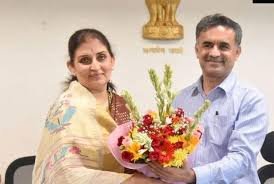 ಮಹಾರಾಷ್ಟ್ರದಲ್ಲಿ ಮೊದಲ ಮಹಿಳಾ ಮುಖ್ಯ ಕಾರ್ಯದರ್ಶಿಯಾಗಿ ನೇಮಕ