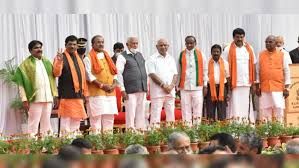 ಬಿ. ಎಸ್. ಯಡಿಯೂರಪ್ಪನವರ ಸಂಪುಟ ಸೇರಿದ 7 ಸಚಿವರ ಪ್ರಮಾಣ ವಚನ