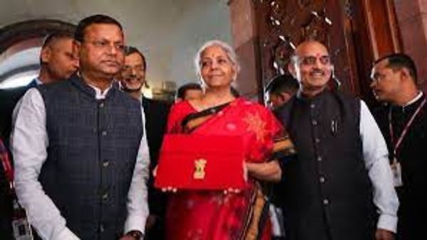 ನಿರ್ಮಲಾ ಸೀತಾರಾಮನ್ ಅವರು ಸತತ 6ನೇ ಬಜೆಟ್ ಮಂಡನೆ