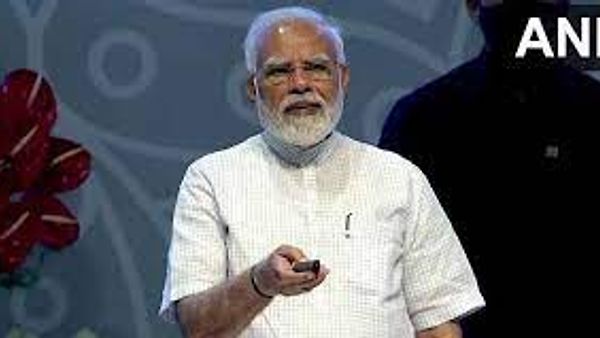 ʻಐಕಾನಿಕ್ ಸಪ್ತಾಹʼ ಆಚರಣೆಗಳಿಗೆ ಚಾಲನೆ ನೀಡಿರುವ ಪ್ರಧಾನಿ