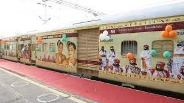 ಮೊದಲ ಭಾರತ-ನೇಪಾಳ ಭಾರತ್ ಗೌರವ್ ಪ್ರವಾಸಿ ರೈಲು