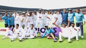 ಮೊಟ್ಟ ಮೊದಲ ಬಾರಿಗೆ ಸಿಕೆ ನಾಯ್ಡು ಟ್ರೋಫಿ ಗೆದ್ದ ಕರ್ನಾಟಕ