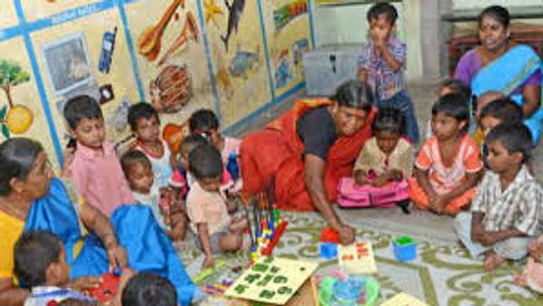 ಧಾರವಾಡ ಜಿಲ್ಲೆಯಲ್ಲಿ SSLC ಪಾಸಾದ ಮಹಿಳಾ ಅಭ್ಯರ್ಥಿಗಳಿಂದ ಅರ್ಜಿ ಆಹ್ವಾನ l ಕೂಡಲೇ ಅರ್ಜಿ ಸಲ್ಲಿಸಿ