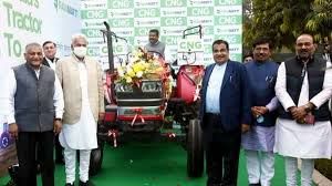 ಭಾರತದ ಮೊದಲ 'CNG' ಟ್ರ್ಯಾಕ್ಟರ್ʼ ಬಿಡುಗಡೆ