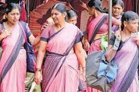 ಬಳ್ಳಾರಿ ಜಿಲ್ಲೆಯ ಅಂಗನವಾಡಿ ಕಾರ್ಯಕರ್ತೆಯರು & ಸಹಾಯಕಿಯರ ಹುದ್ದೆಗಳ ನೇಮಕಾತಿಯ ತಾತ್ಕಾಲಿಕ ಆಯ್ಕೆಪಟ್ಟಿ ಪ್ರಕಟ