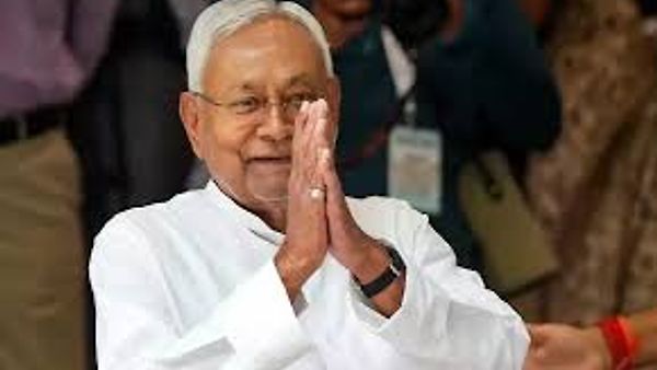 ಬಿಹಾರದ ಮುಖ್ಯಮಂತ್ರಿಯಾಗಿ ಐತಿಹಾಸಿಕ 10 ನೇ ಅವಧಿಗೆ ನಿತೀಶ್ ಕುಮಾರ್ ಪ್ರಮಾಣ ವಚನ ಸ್ವೀಕಾರ