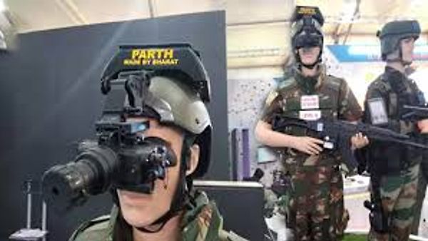 Defence Expo 2020: ಎಕೆ-47 ಗುಂಡು ನಿಗ್ರಹಿಸುವ ವಿಶ್ವದ ಮೊದಲ ಹೆಲ್ಮೆಟ್ ಪ್ರದರ್ಶನ
