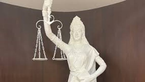 ‘ಕಾನೂನು ಕುರುಡಲ್ಲ’; ಸುಪ್ರೀಂ ಕೋರ್ಟ್‌ನಲ್ಲಿ ಕಣ್ಣು ತೆರೆದ ಹೊಸ ನ್ಯಾಯದೇವತೆ ಪ್ರತಿಮೆ ಅನಾವರಣ