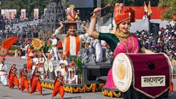 ಗಣರಾಜ್ಯೋತ್ಸವ ಪರೇಡ್ 2026 : ಸ್ತಬ್ಧಚಿತ್ರ ವಿಭಾಗದಲ್ಲಿ ಮಹಾರಾಷ್ಟ್ರಕ್ಕೆ ಅಗ್ರಸ್ಥಾನ