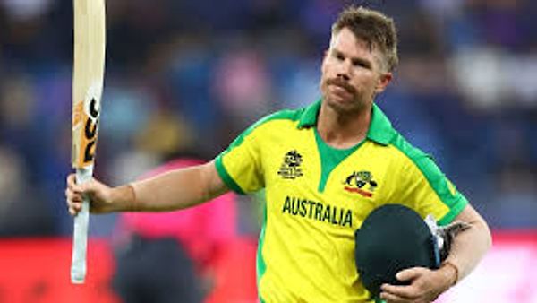 ಐಸಿಸಿ(ICC) ತಿಂಗಳ ಆಟಗಾರ ಪ್ರಶಸ್ತಿ ಪಡೆದ ಡೇವಿಡ್‌ ವಾರ್ನರ್‌