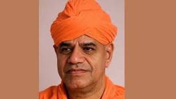 ಶ್ರವಣಬೆಳಗೊಳದ ಚಾರುಕೀರ್ತಿ ಭಟ್ಟಾರಕ ಸ್ವಾಮೀಜಿ ನಿಧನ