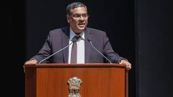 ಭಾರತದ 51ನೇ ಸಿಜೆಐ ಆಗಿ ಸಂಜೀವ ಖನ್ನಾ ಇಂದು ಪ್ರಮಾಣ ವಚನ ಸ್ವೀಕಾರ