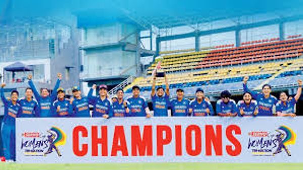 ಶ್ರೀಲಂಕಾ ವಿರುದ್ಧ ನಡೆದ ತ್ರಿಕೋನ ಏಕದಿನ ಸರಣಿ ಗೆದ್ದ ಭಾರತ