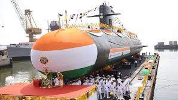 ಭಾರತೀಯ ನೌಕಾಪಡೆ ಸೇರಿದ ಐಎನ್​ಎಸ್​ 'ವಾಗಿರ್'​ ಸಬ್​ಮರೀನ್